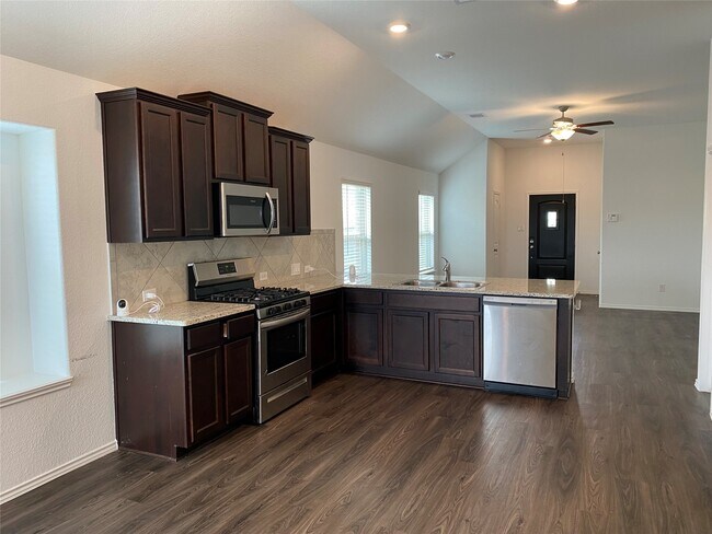 Building Photo - 25918 Steele Flower Dr