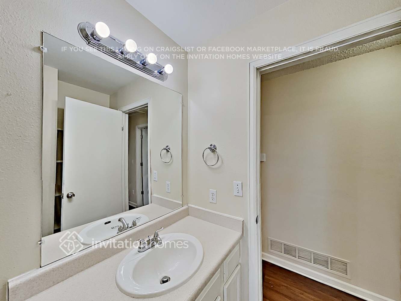 Building Photo - 2333 Fairplay St