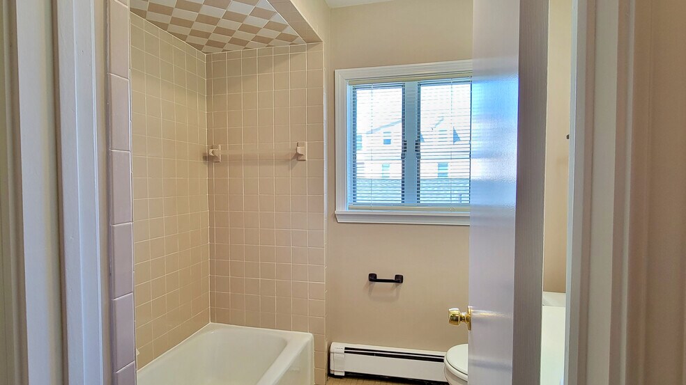 Bathroom - 128 Malden St