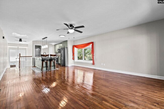 Building Photo - 1 Low Hill Ln