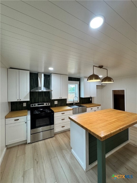 Building Photo - 223 NW Front St