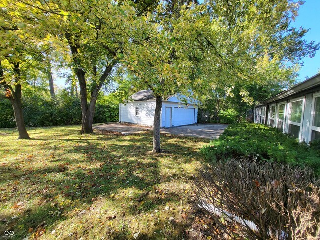 Building Photo - 4113 Diller Dr