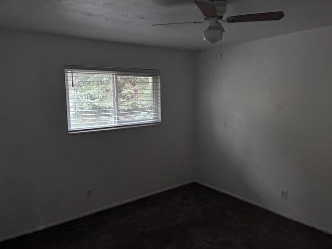 Building Photo - 654 N 100 W