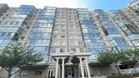 Building Photo - Sun-filled 2 Bed 2 Bath Condo With Sunroom...