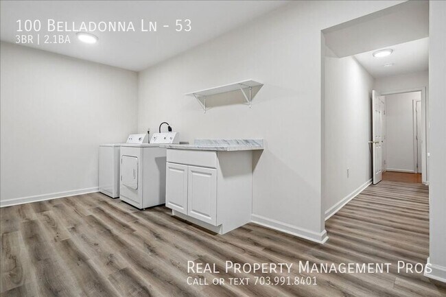 Building Photo - 100 Belladonna Ln