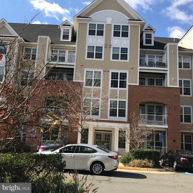 Building Photo - 2701 Bellforest Ct