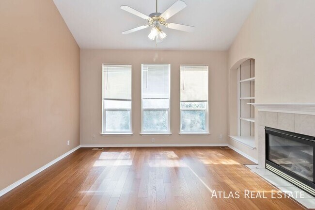 Building Photo - 15452 E 7th Ave