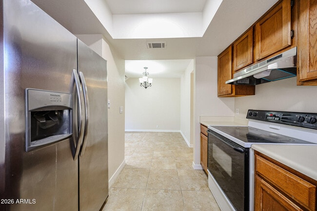 Building Photo - 5013 W Evans Dr