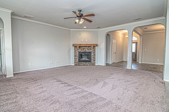 Building Photo - 2323 Vista Ridge Rd