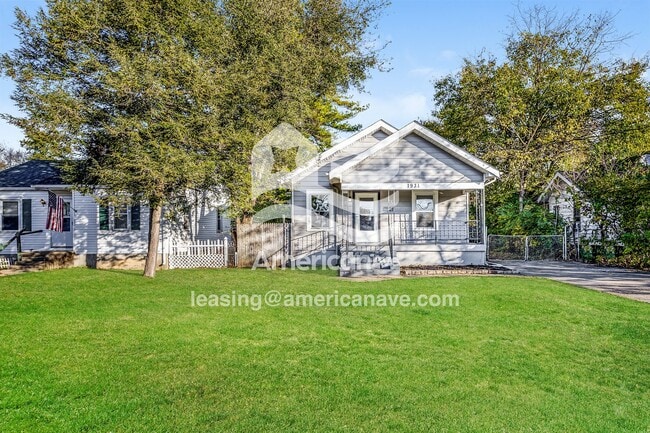 Building Photo - 1931 Erie Ave