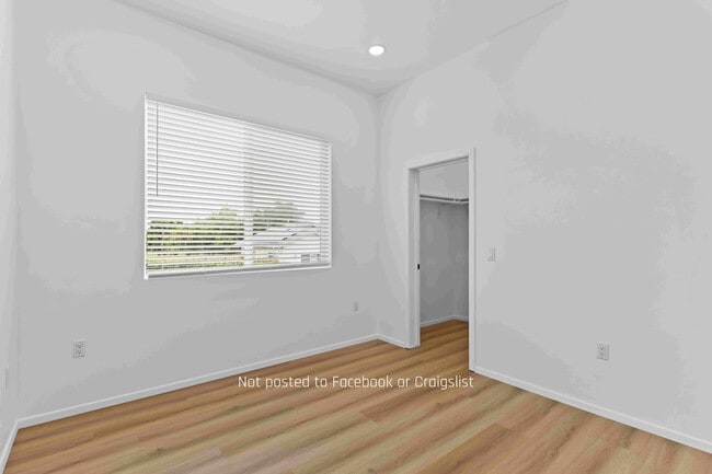 Building Photo - 2850 Nye St