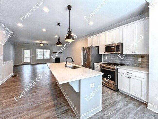 Building Photo - 428 Stovall Pl