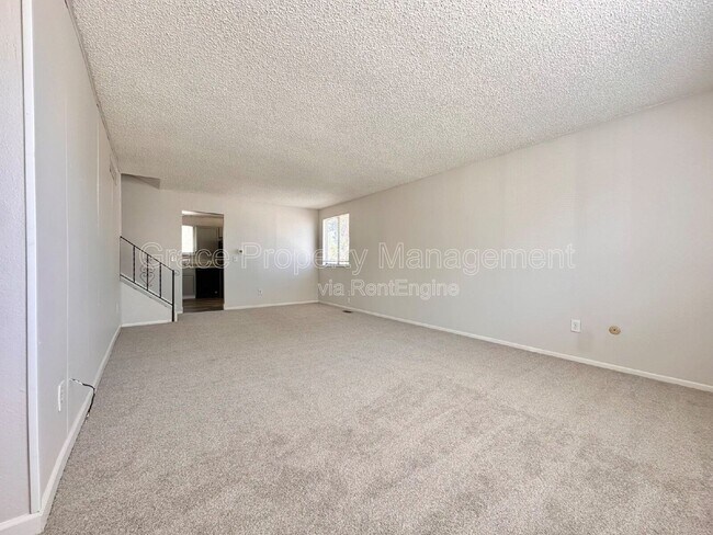 Building Photo - 2241 Dawson Cir