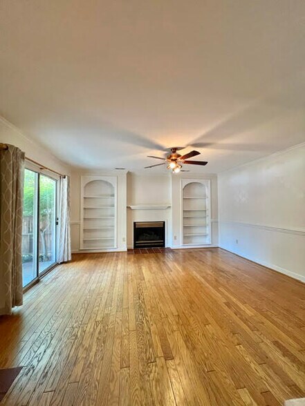 Building Photo - 434 Summerwalk Cir