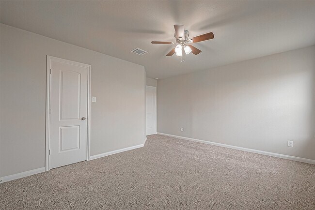 Building Photo - 20630 Stout Dr