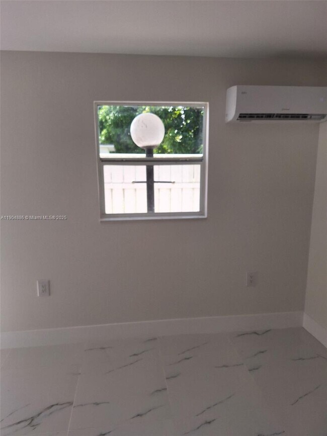 Building Photo - 26XX Riviera Dr