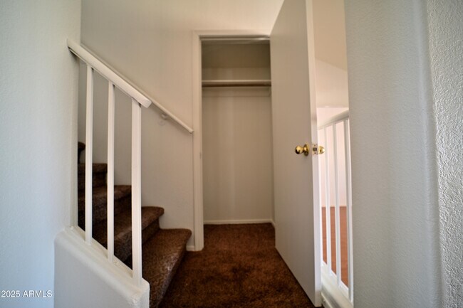 Building Photo - 21914 N 74th Ln