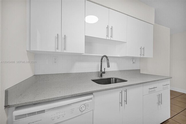 Building Photo - 861 SW 74th Terrace