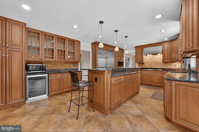 Building Photo - 1022 Delf Dr