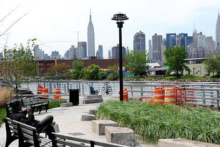 Building Photo - 122 India St