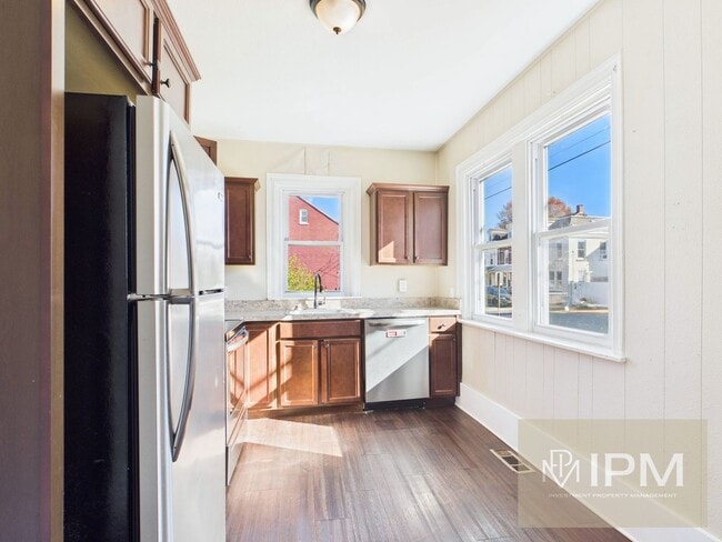 Building Photo - Charming 3 Bedroom, 1 Bath Home in Columbia, Pa!