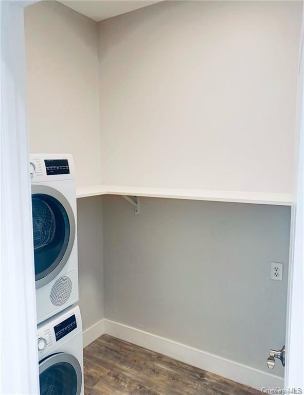 Building Photo - 25 W Hartsdale Ave