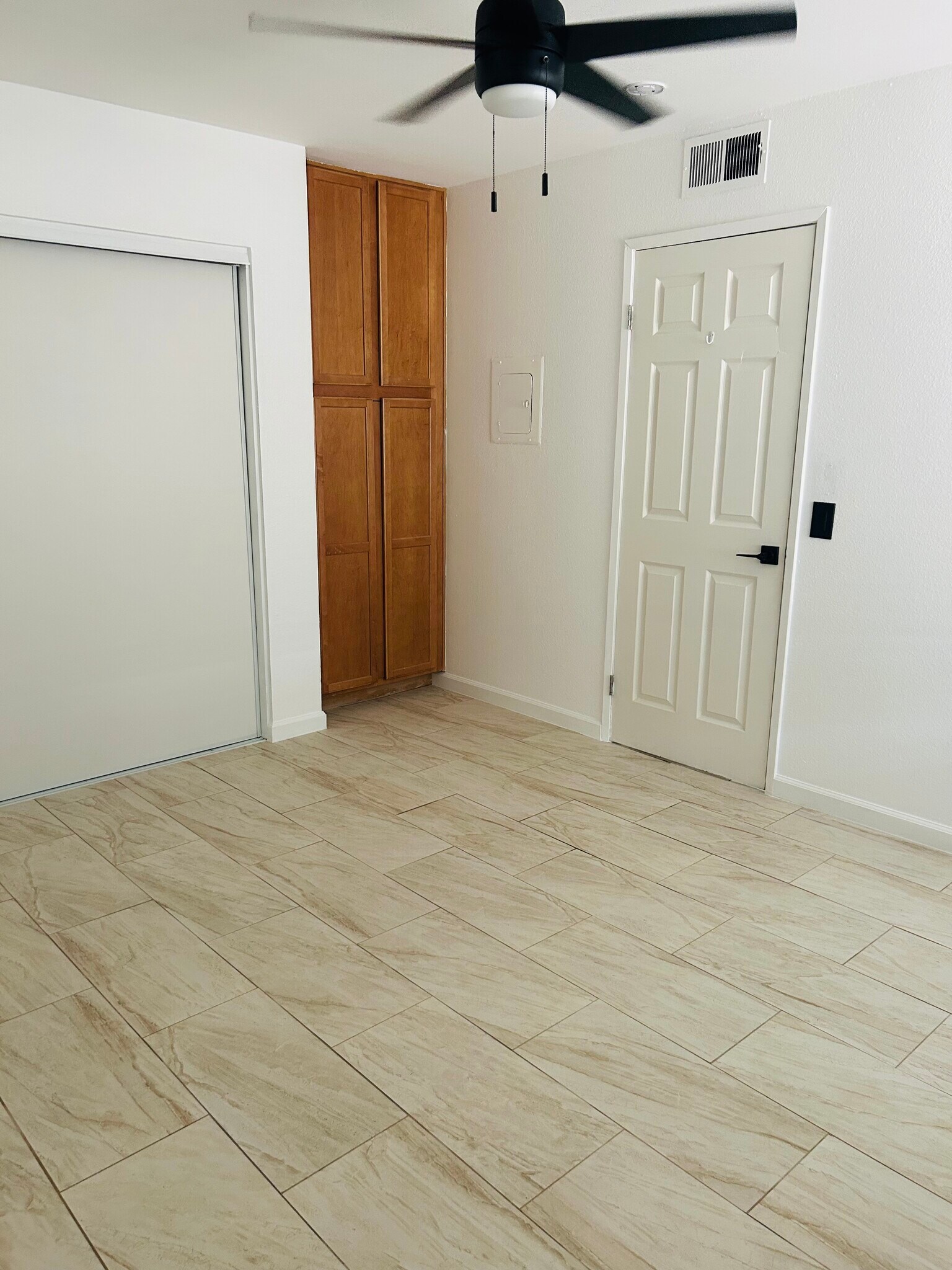 room towards closet and cabinets - 1339 Massachusetts Ave