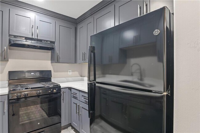 Building Photo - 3515 Ten Oaks Cir