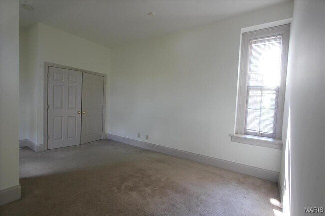 Building Photo - 3643 Shenandoah Ave