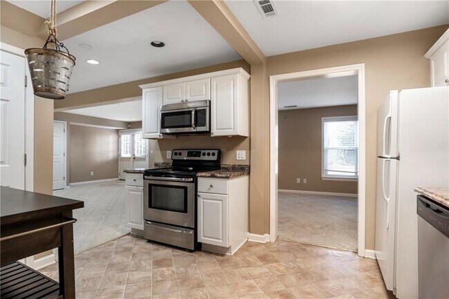 Building Photo - 1200 Whitehawk Trail NW