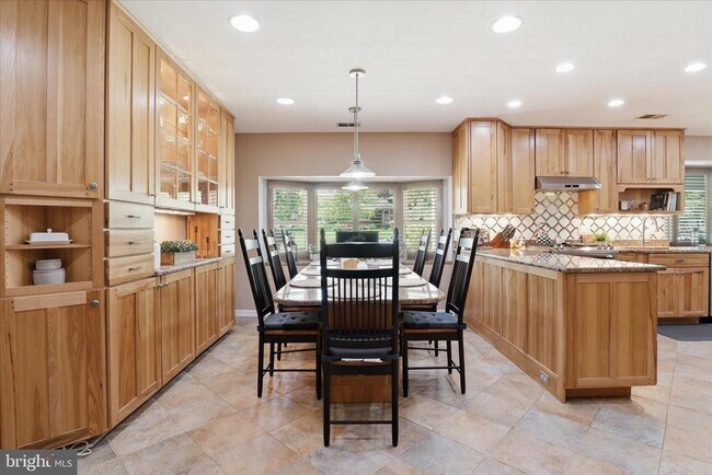 Building Photo - 5202 Garner St