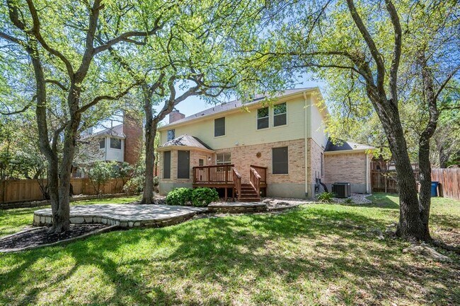 Building Photo - 7724 Yaupon Dr