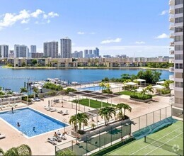 Building Photo - 2 bedroom in Aventura FL 33160