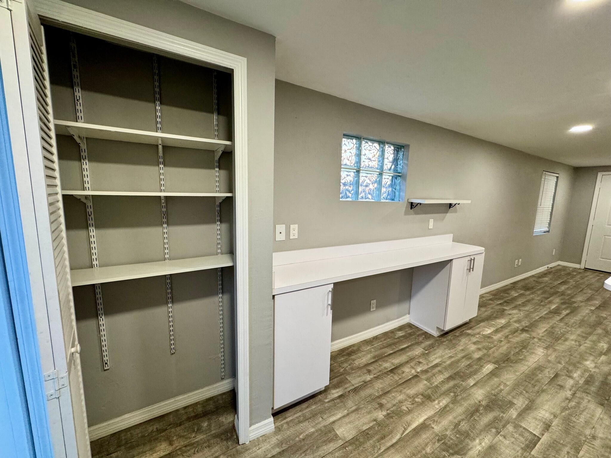 Building Photo - 1415 Diego St