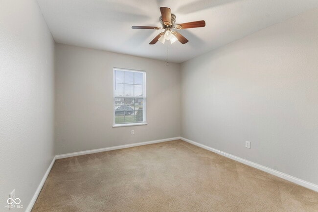 Building Photo - 5918 Remrod Dr