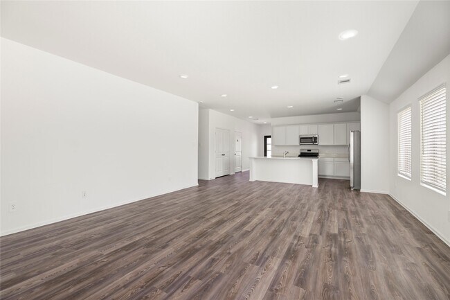 Building Photo - 1351 Antigua Dr