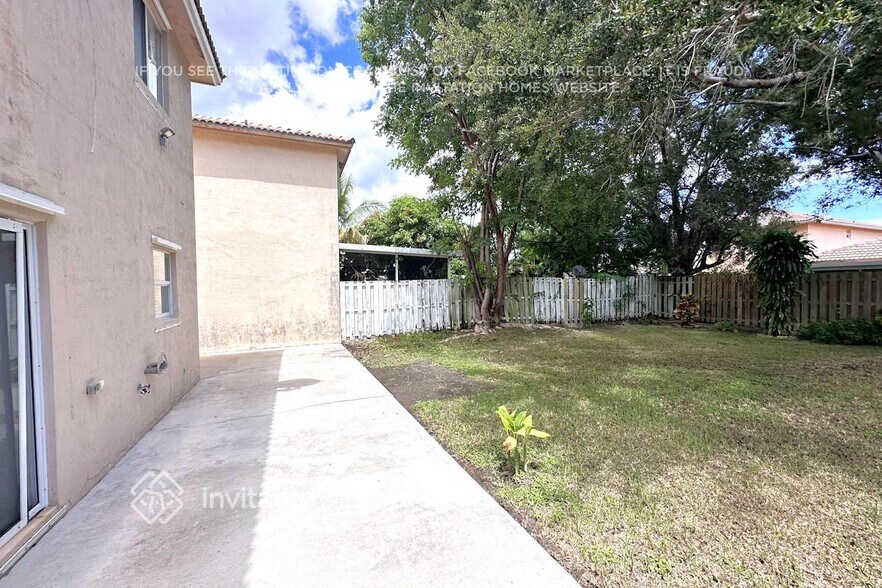 Building Photo - 21437 SW 88th Pl