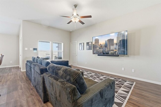 Building Photo - 19212 Andrew Jackson St