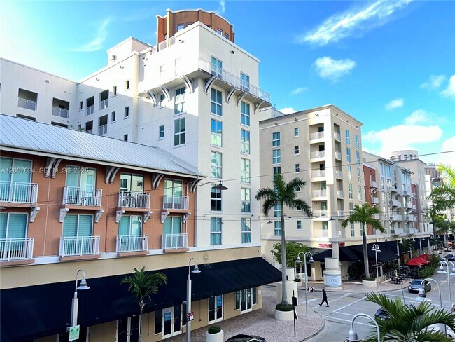 Building Photo - 7275 SW 90th St