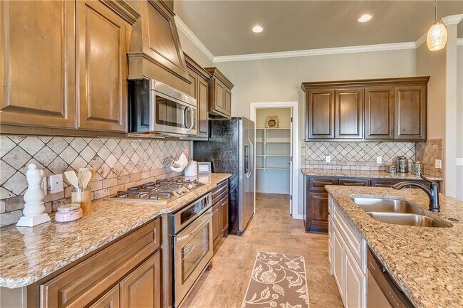 Building Photo - 13625 Cobblestone Pkwy