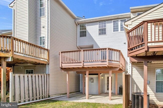 Building Photo - 6308 Gray Sea Way