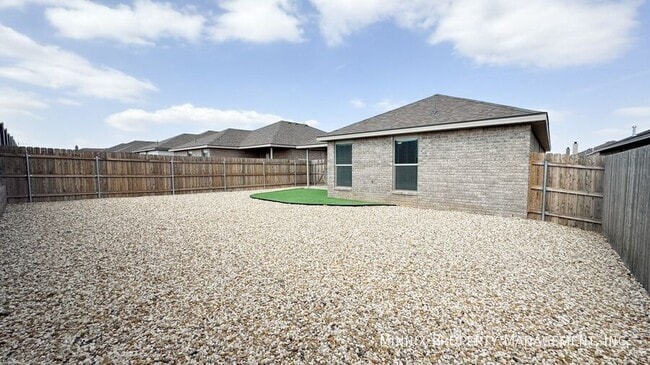 Building Photo - 3219 Abbeville Ave