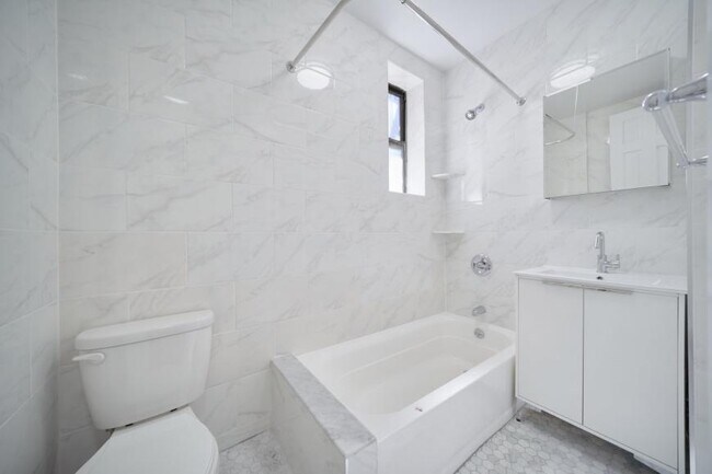 Building Photo - 0 bedroom in New York NY 10011