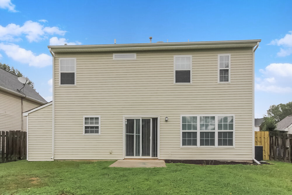 Building Photo - 112 Bluffton Rd