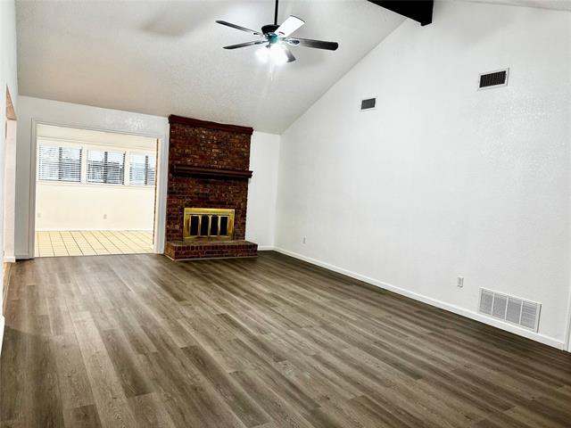 Building Photo - 3935 Firethorn Dr