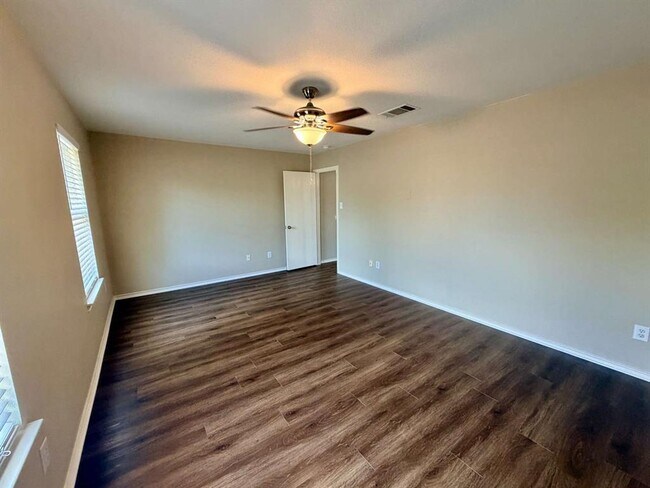 Building Photo - 3403 Wickham Ln
