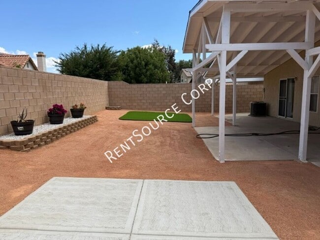 Building Photo - 37051 Boxleaf Rd