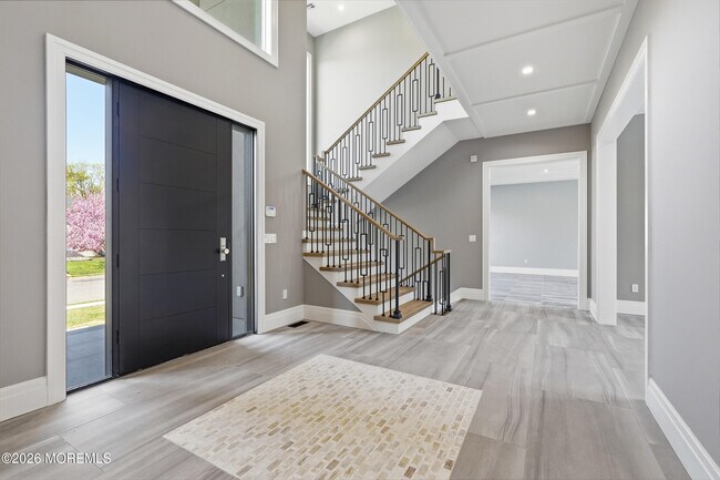 Building Photo - 84 Cooper Ave