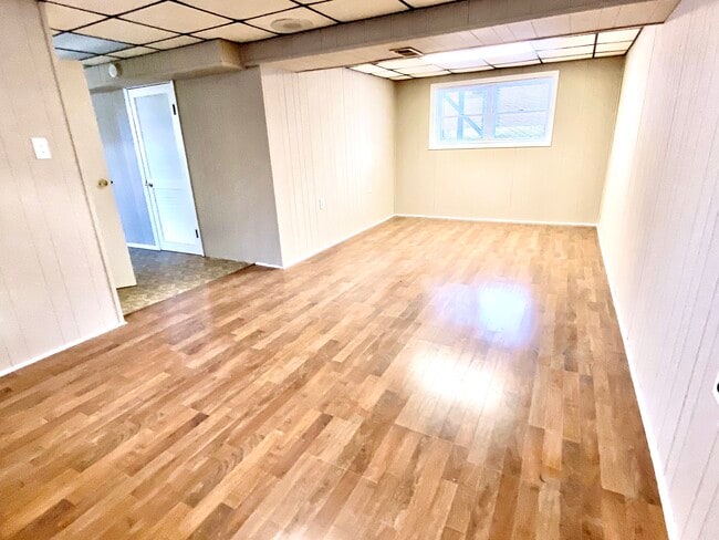 Building Photo - 6620 163rd Pl