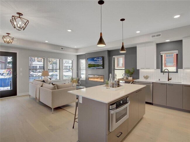 Building Photo - 3630 Colfax Ave South